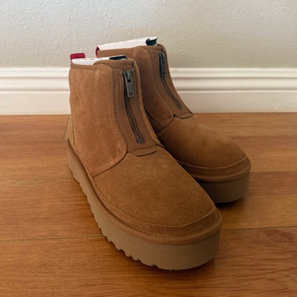 UGG Women's Neumel Zip Platform Booties - Picture 2 of 5